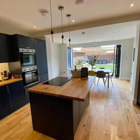 Westreach Filey - A 4 Bedroom, All En-Suite Sleep 8 Townhouse Exterior foto