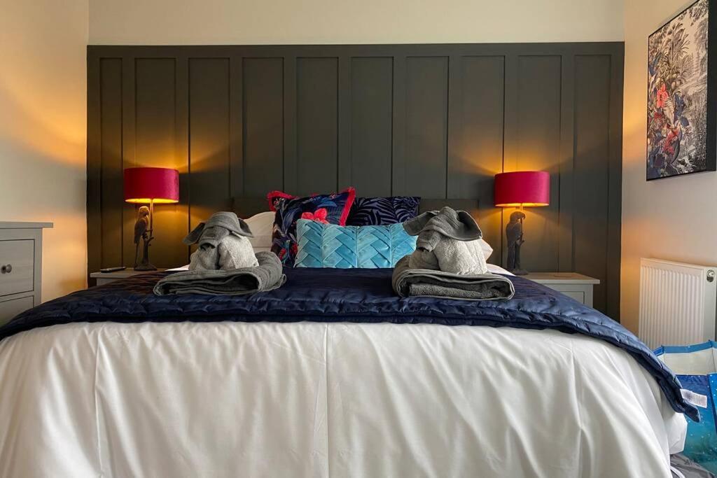 Westreach - A 4 Bedroom, En-suite Sleep 8 Townhouse Holiday home *