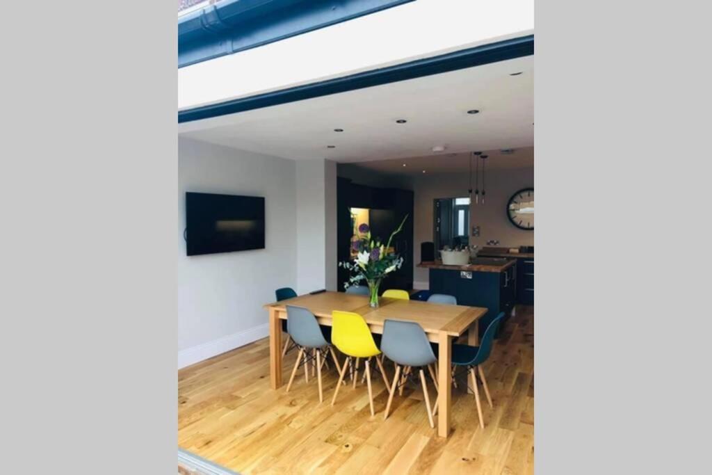 Holiday home Westreach - A 4 Bedroom, En-suite Sleep 8 Townhouse Filey