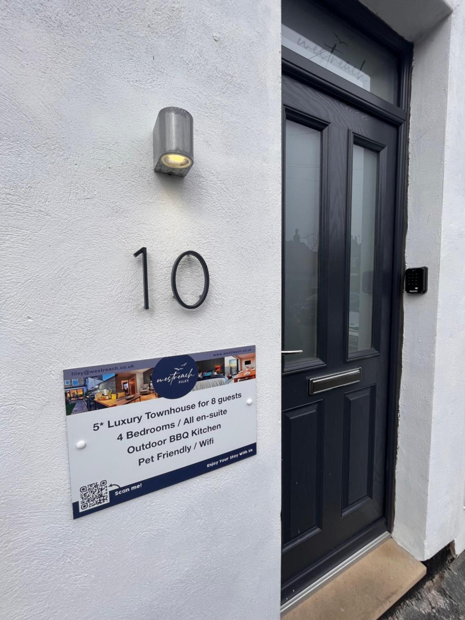 Holiday home Westreach - A 4 Bedroom, En-suite Sleep 8 Townhouse